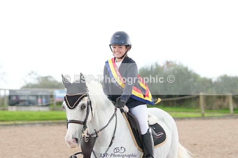 250921-153829-03859 - Cls 21 Pony 90cm Derby