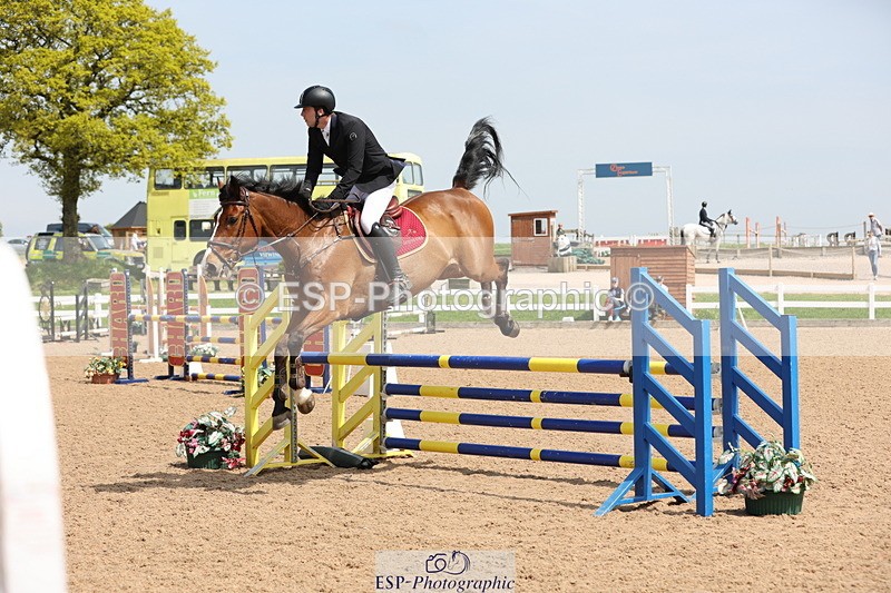 240510A-141814-07563 - Cls 17 1.05m National Am Quali