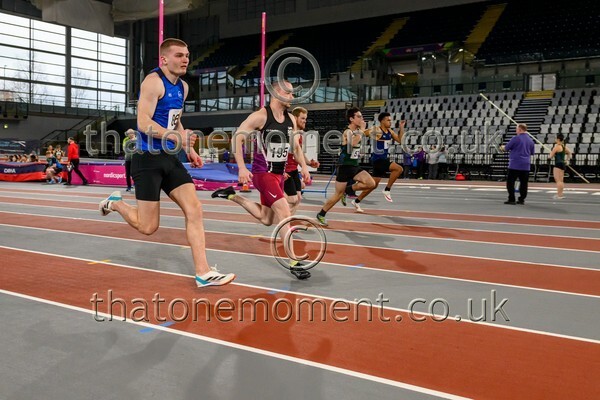 StudInd-921020 - Track Male Set One