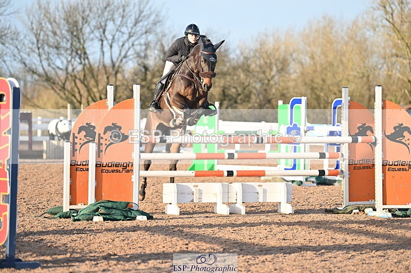 231210A-143845-02801 - Cls 21 Foxhunter & 1.20m Open