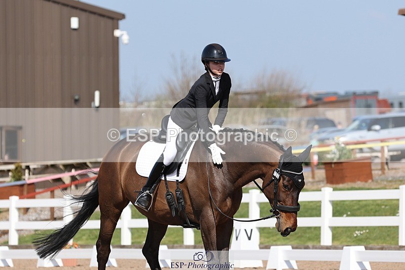 250404-150806-07037 - 122-Marie-Ayesha.Barilits-Gupta-Waverley.Furst.Dance