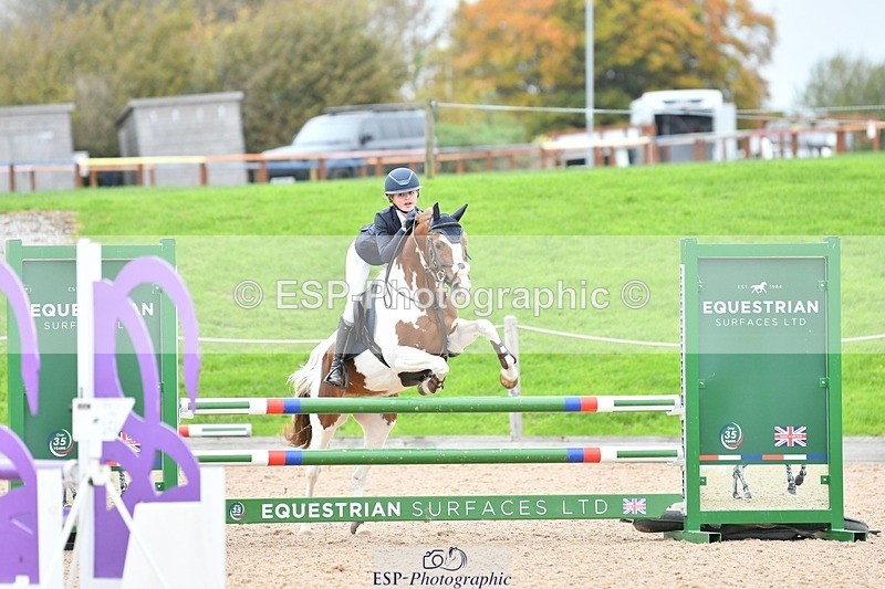 251026-142102-03308 - Cls 29-32 All 128cm 138cm Classes