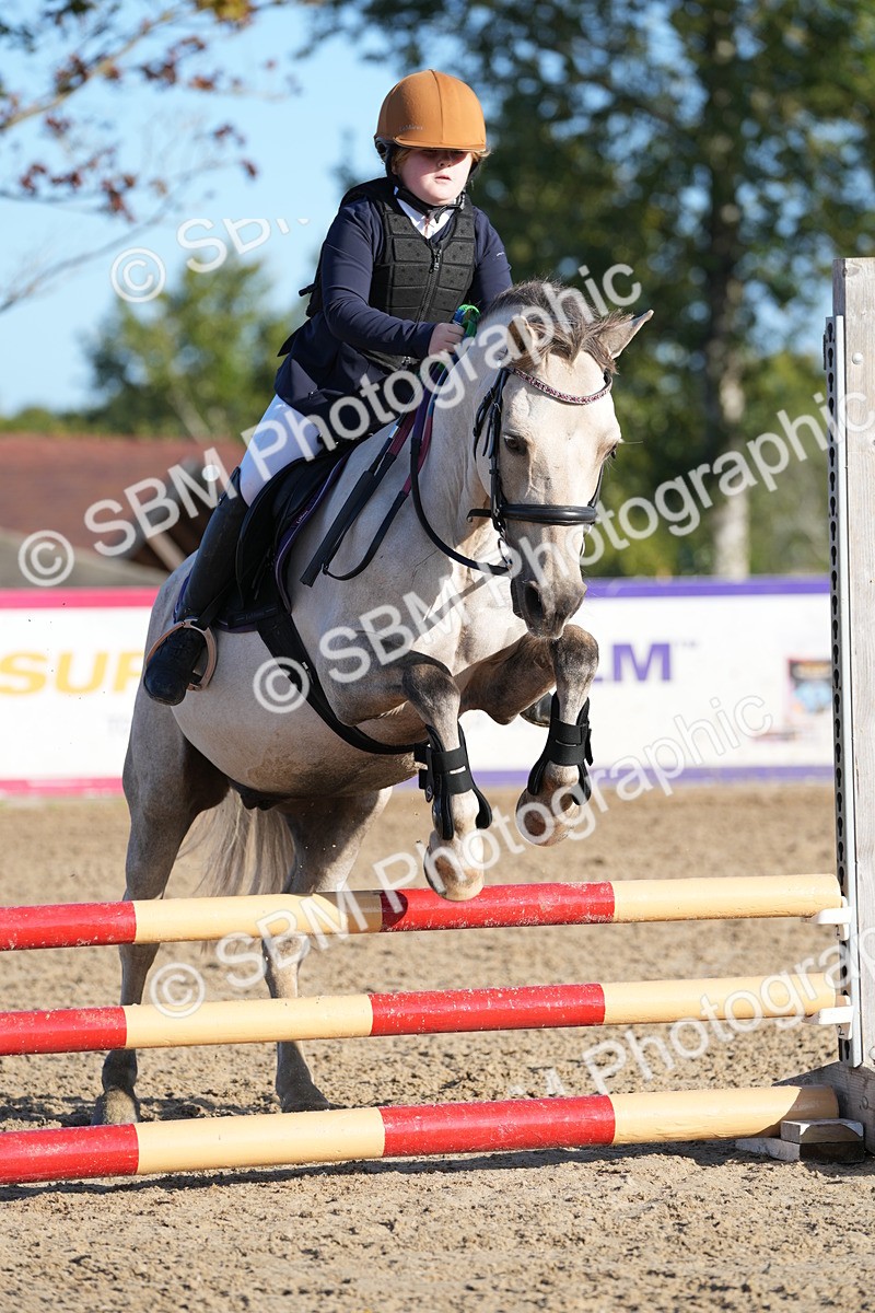 SBM_14262 - J57 - Clear Round 60cm