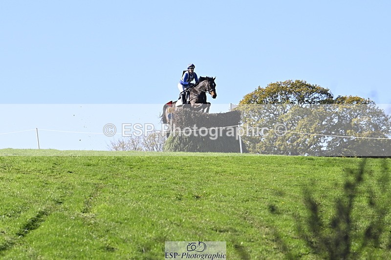 251024A-122837-09003 - B-131-Gemma.Gurvidi