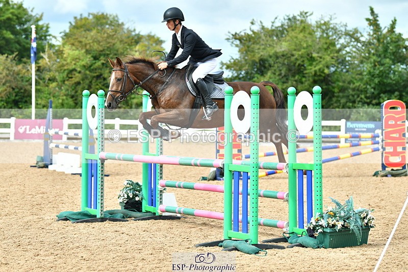 230813A-105811-11593 - Cls 40 A&B Senior Discovery & 1m Open