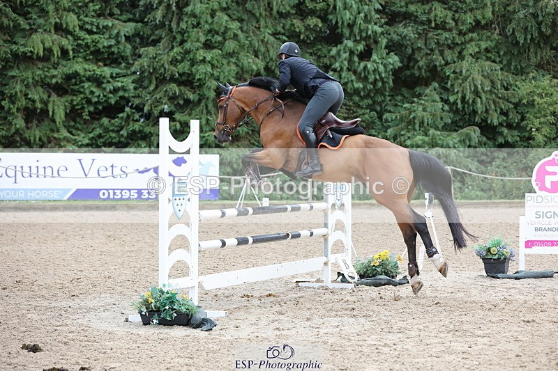 250705A-175027-16648 - Cls 37 1.05m Amateur Quali