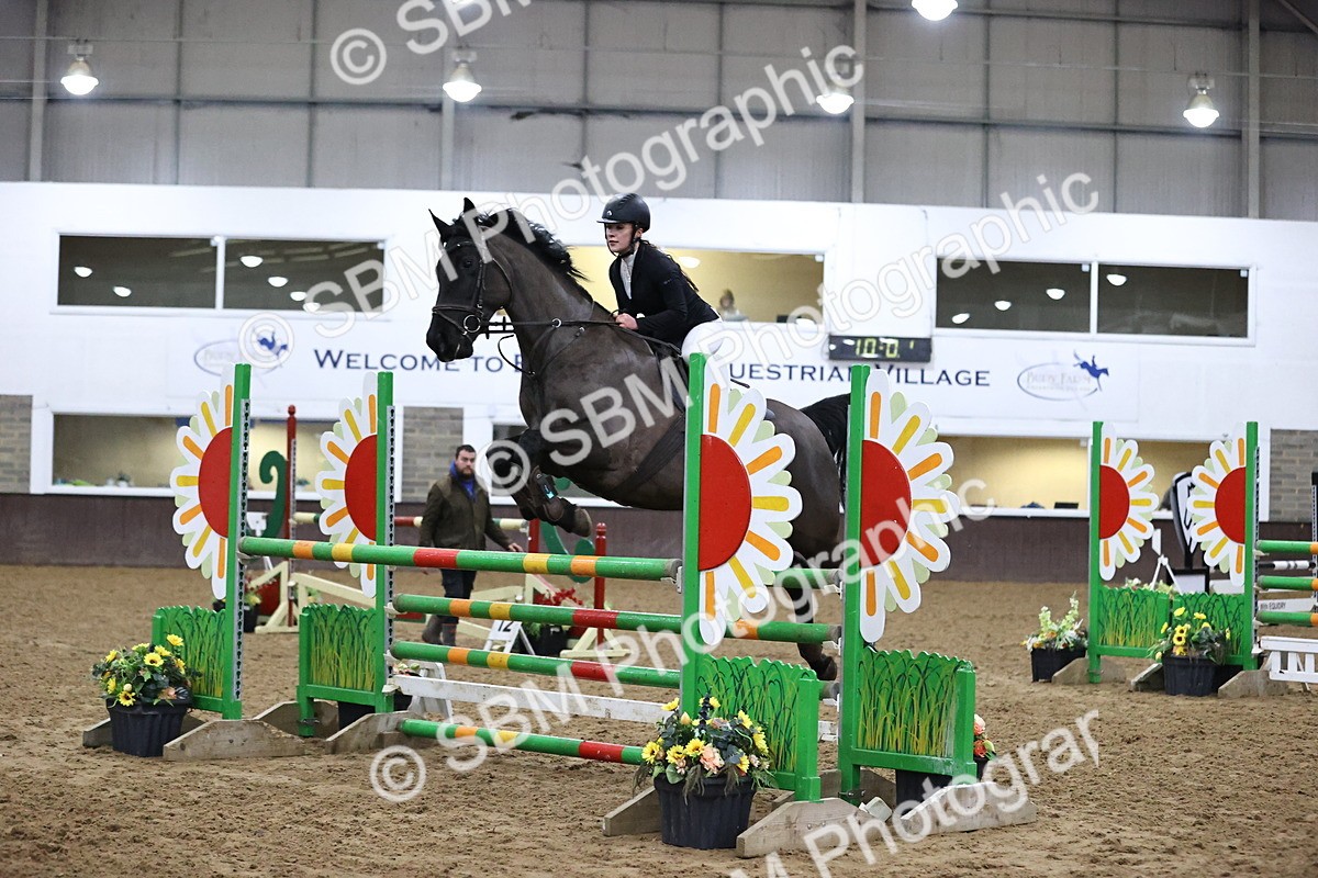 SBM_2621 - Class 9 - Senior Newcomers/ 1.10m Open