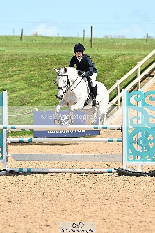 250416-134059-01195 - Cls 4 Newcomers and 1.10m