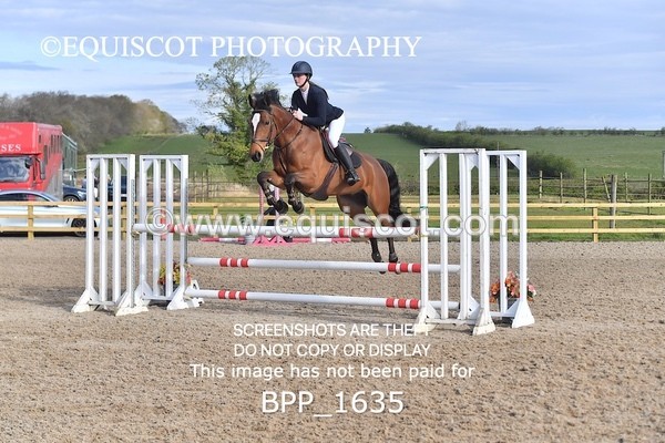 BPP_1635 - CLASS 18 SUN Senior Newcomers/ 1.10m Open