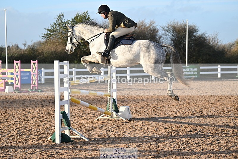 231210A-142853-02763 - Cls 21 Foxhunter & 1.20m Open