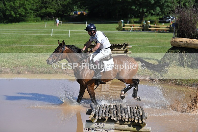 230527-163130-12850 - 104-GALAKIS_DE_L'OCEAN-Harry_Meade-XC