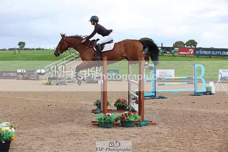 250911-122428-01440 - Cls 3 Snr Foxhunter