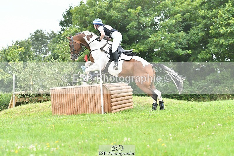 240803-115403-03398 - 026-Amber_Williams-COSMIC_MIKADO