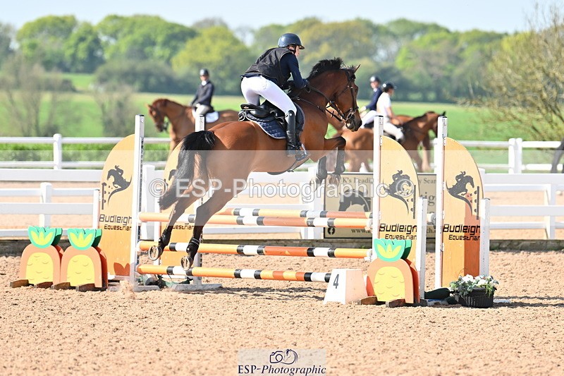 240509A-100434-00341 - Cls 1 British Novice and 90cm Open