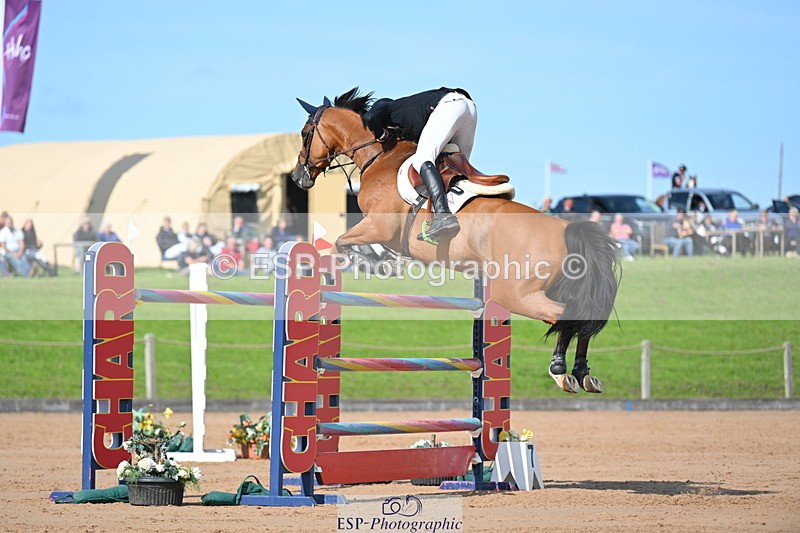 230721A-170712-07992 - Cls 10, 2 Star Big 1.45m Break to End