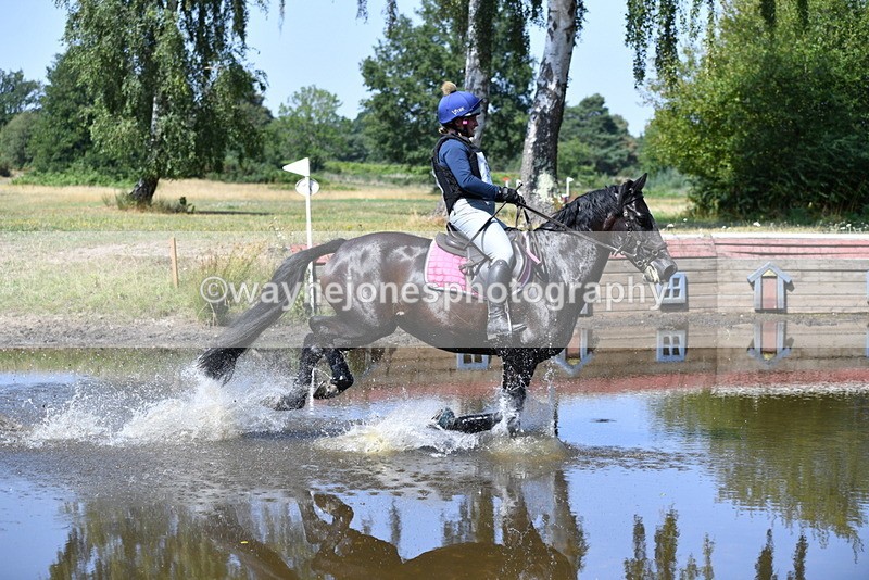 WJ5_3283 - XC Time 13:30 to 14:00