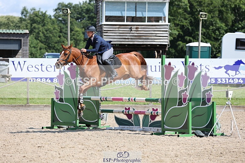 250614A-105913-05862 - Cls 26 British Novice and 90cm Open