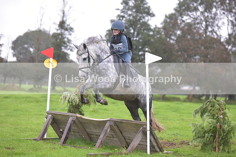 RAY_9454 - Class 1: 65cm: Ski Jump