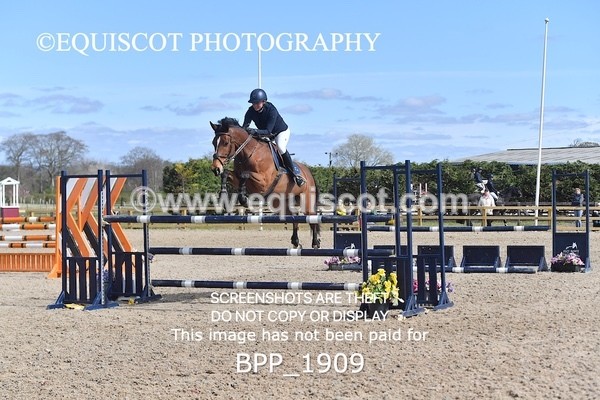 BPP_1909 - CLASS 20 SUN RHS Foxhunter Championship Qualifier