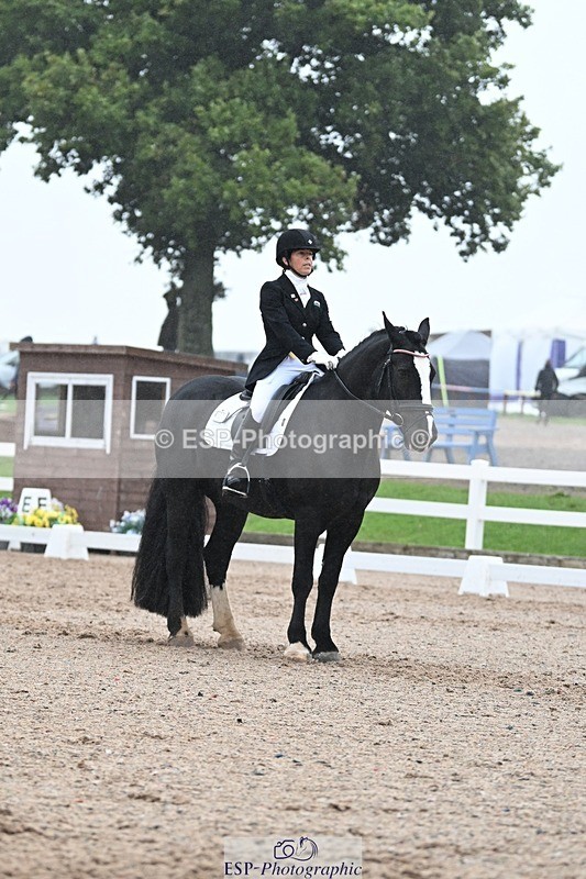 250907-142428-09283 - 021-Francesca.TurnerAlbie