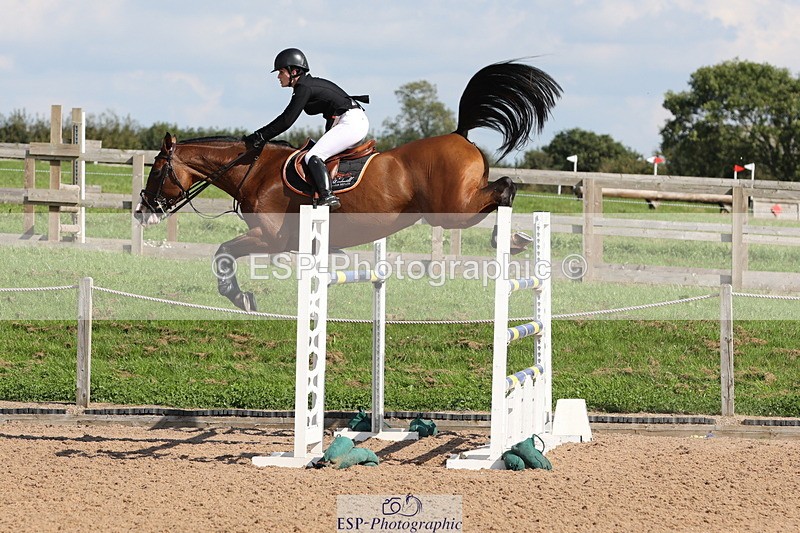 230915A-143355-02630 - Cls 5 National 1.40m