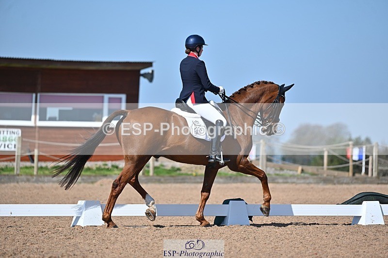 250405-104545-10016 - 120-Isabella.Caldwell-Don.Geniro