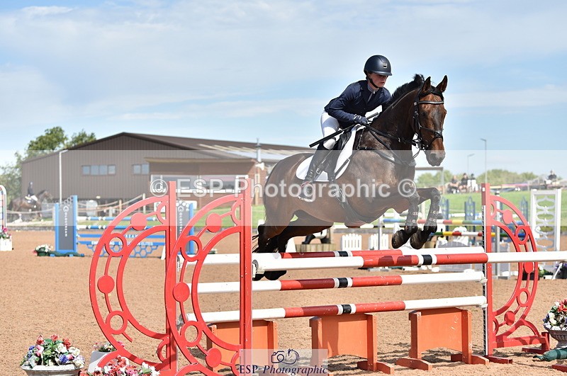 230810A-105248-00750 - Cls 9 Foxhunter