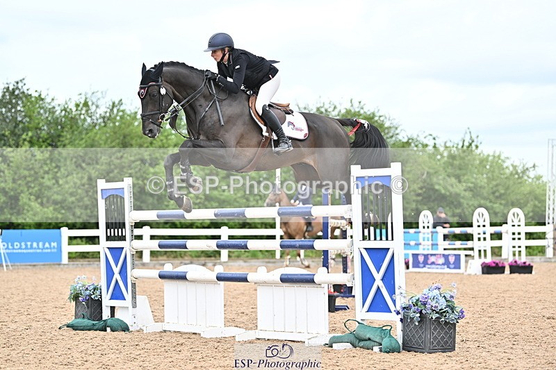 240523A-125403-01830 - Cls 4 Snr 1.20m Open