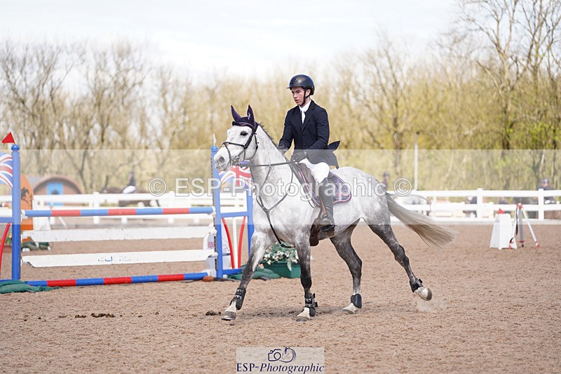 240418A-131702-02999 - Cls 37, Amateur 1.05m