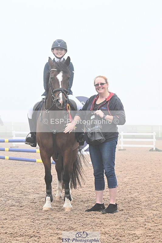 240907A-094144-00159 - Cls 1 Pony Intro 70cm