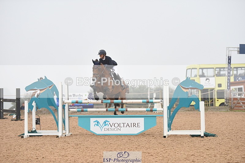 230916A-165400-05684 - Cls 19 Snr 1.10m Derby