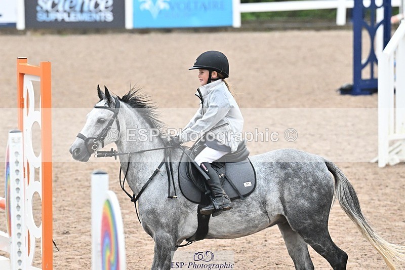 250920-142636-01694 - Cls 32 Stepping Stones