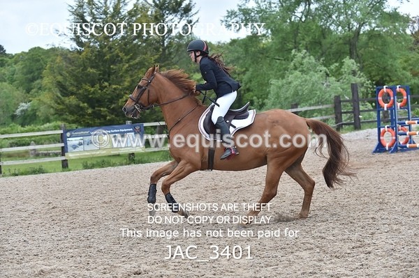 JAC_3401 - CLASS 4 Senior BritiNovice/ 90cm Open
