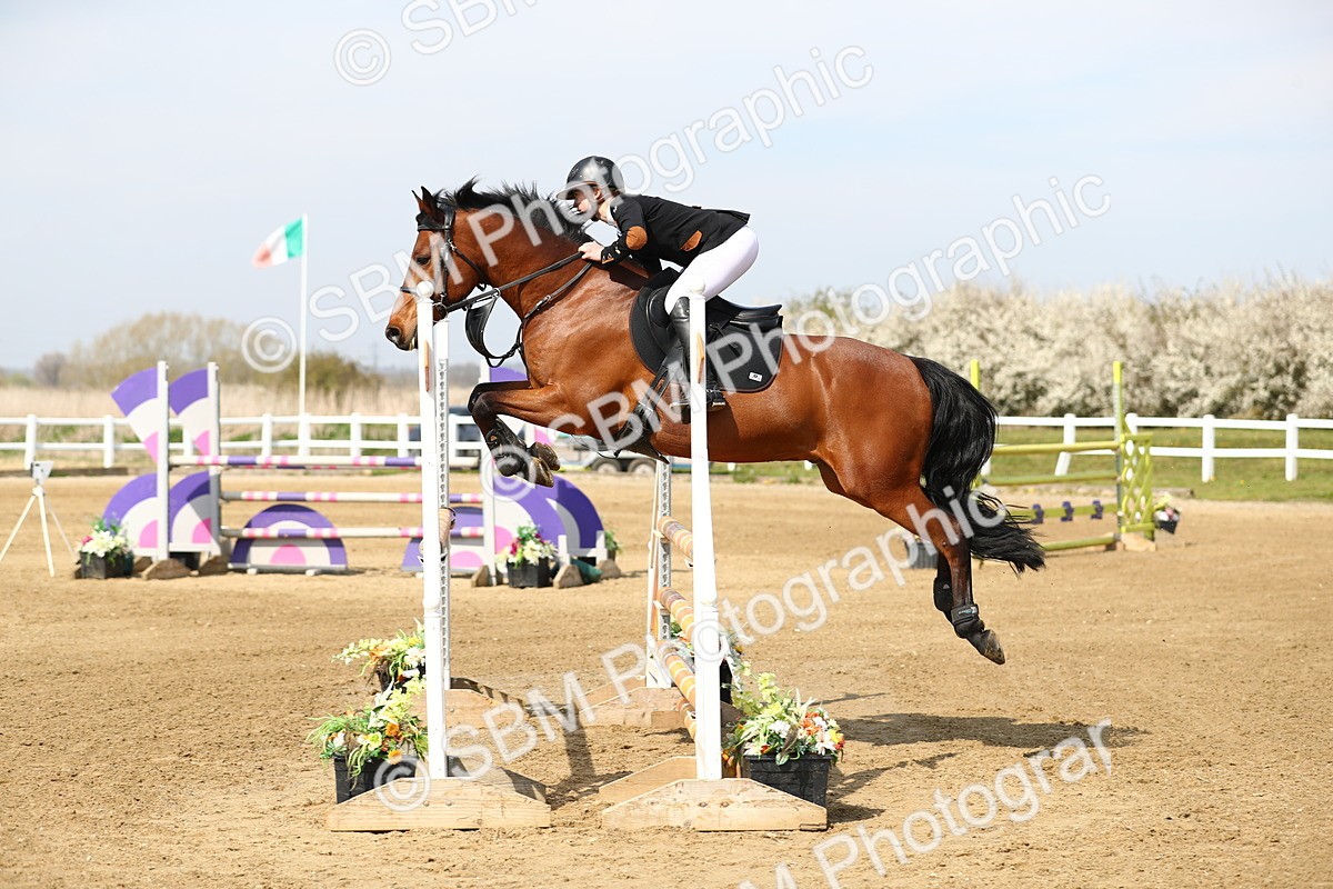 SBM_002555 - Class 10 - Senior Newcomers - 1.10m