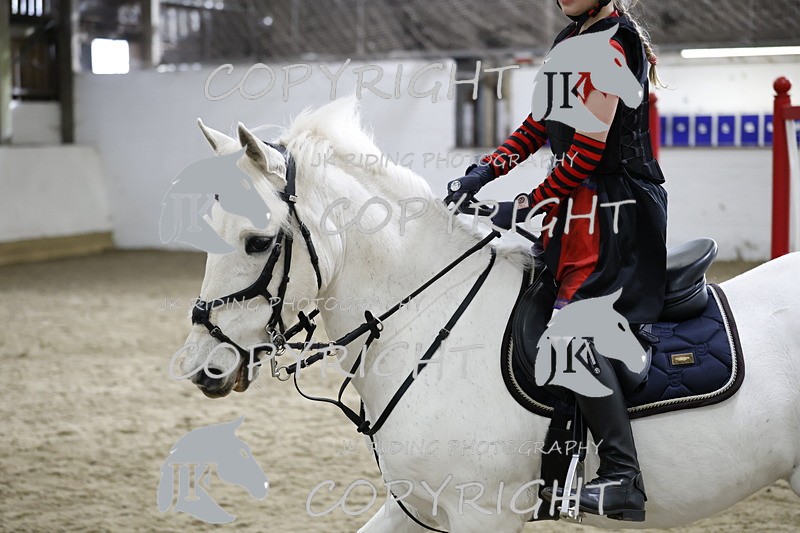 _T0A2243 - Class 5 60cm