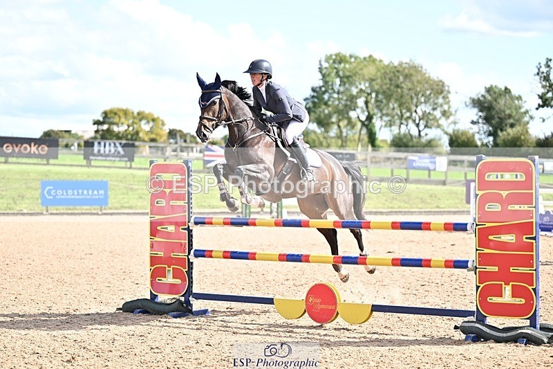 250924-130912-00355 - Cls 4 Newcomers and 1.10m Open