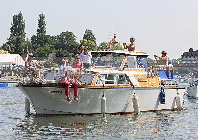 130706 YACOBA WT7A1863 - HENLEY ROYAL REGATTA - Saturday 6th July 2013