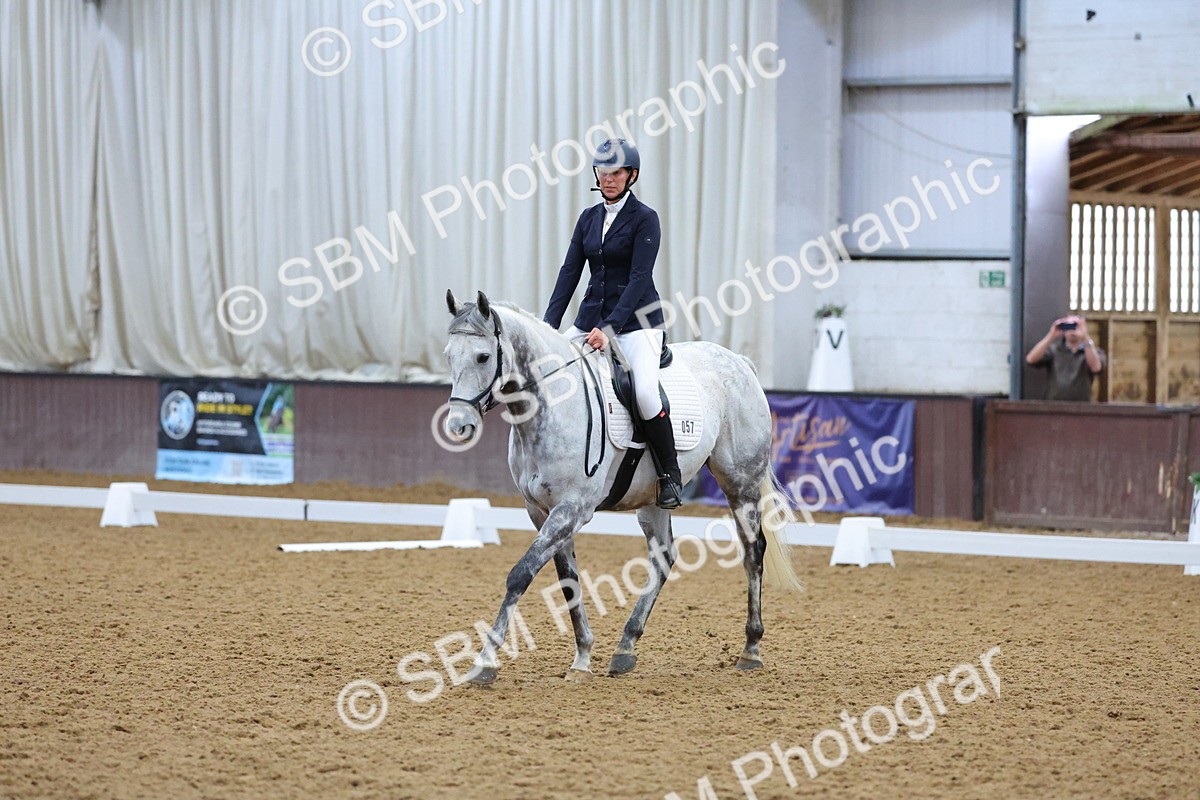 SBM_000281 - Class 2 - Intro 3 Championship - 8.51-9.47