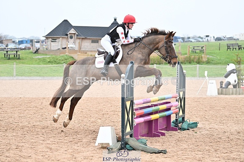 250118-140714-01434 - Cls 3A&B 90cm 13.20 to Coursewalk