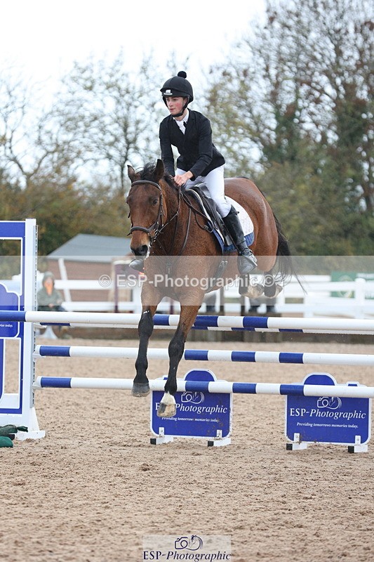 231112A-124737-04189 - Cls 19 Snr 1.05m Open