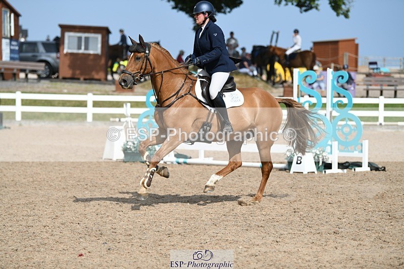 250725-162830-03925 - Cls 10 1.05m Amateur Quali