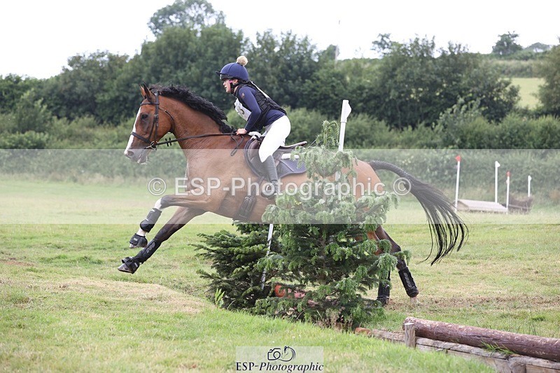 230625-105733-01493 - XC 90cm 9.45 to 11.00