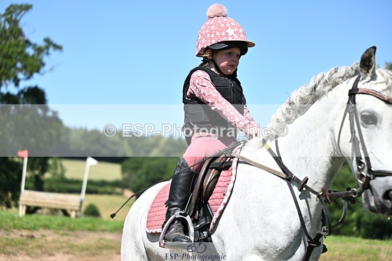 240729B-145924-02932 - Abbie's Group XC