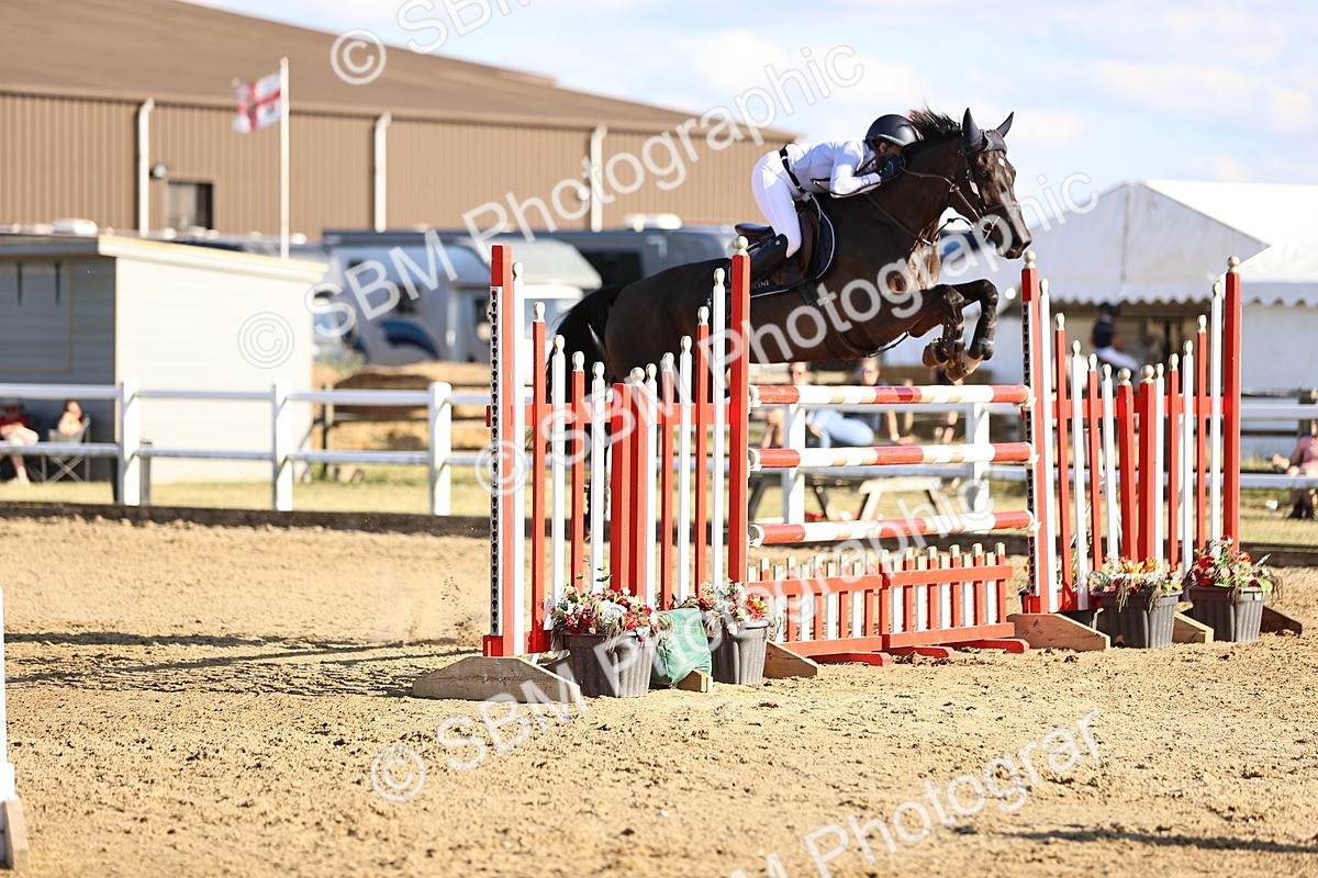 SBM_015985 - Class 18 - Senior 1.35m Open