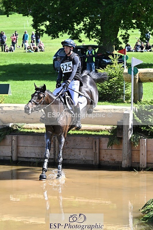 240525-110205-12184 - 325-MIDNIGHT_ENDEAVOUR-Tom_Jackson