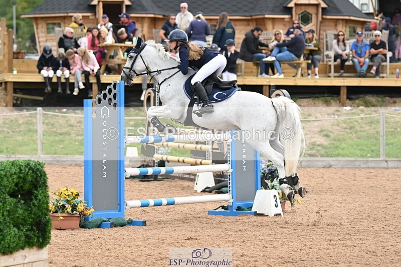 240630A-132637-13700 - Cls 25 HOYS 138cm Qualifier