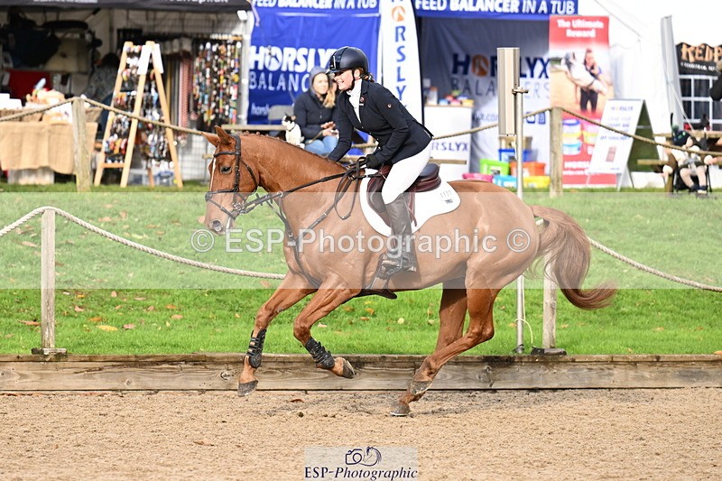 251024A-102545-06436 - B-137-Josie.Reid