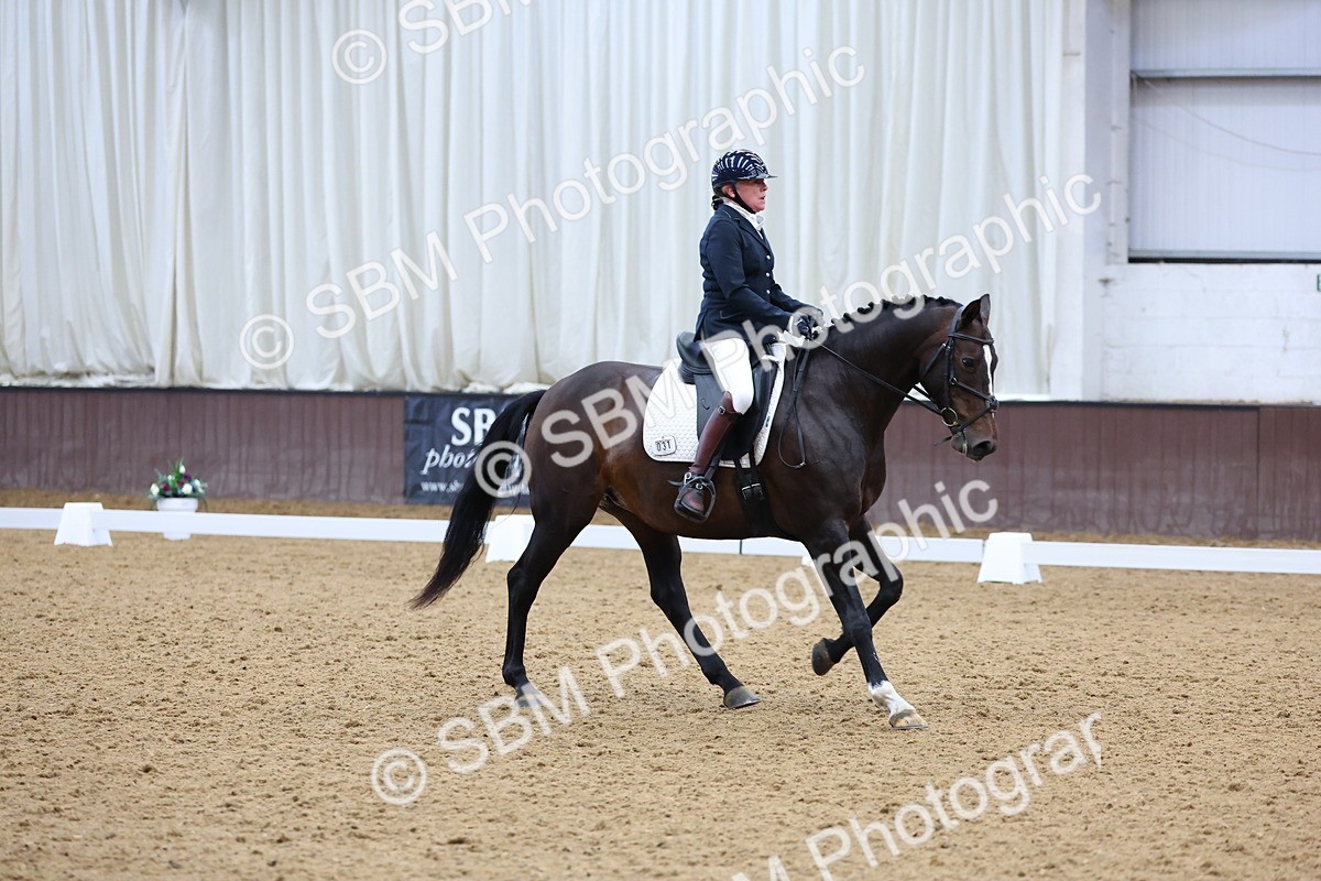 SBM_018674 - Class 17 - AM91 - 15.54-16.58