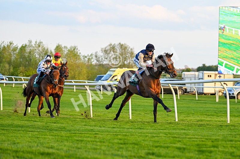 300424-Race 6-Kodi Lion-3086 - Race 6