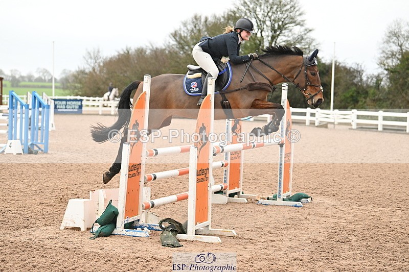 231209A-103813-01535 - Cls 10 Discovery & 1m Open